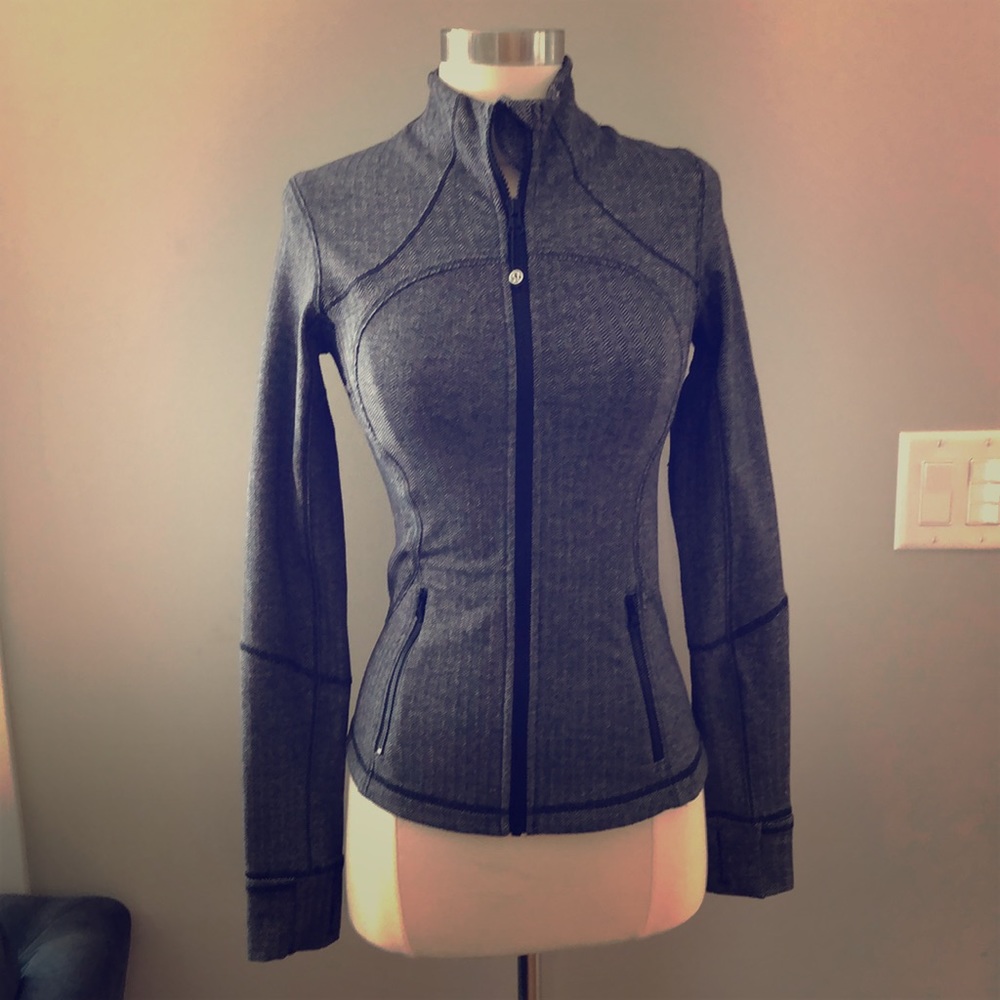 Lululemon Forme jacket